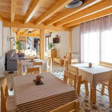 La Rosaleda Leon - - בית נופש *