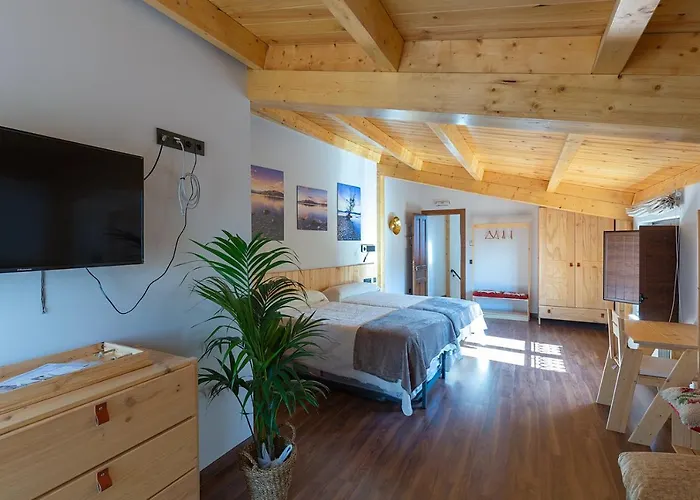 La Rosaleda Leon - - Holiday home Hospital de Orbigo