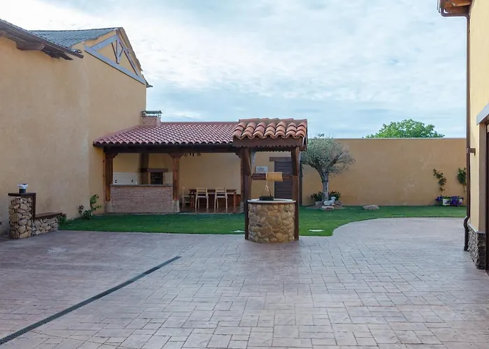 Holiday home La Rosaleda Leon - - Hospital de Orbigo